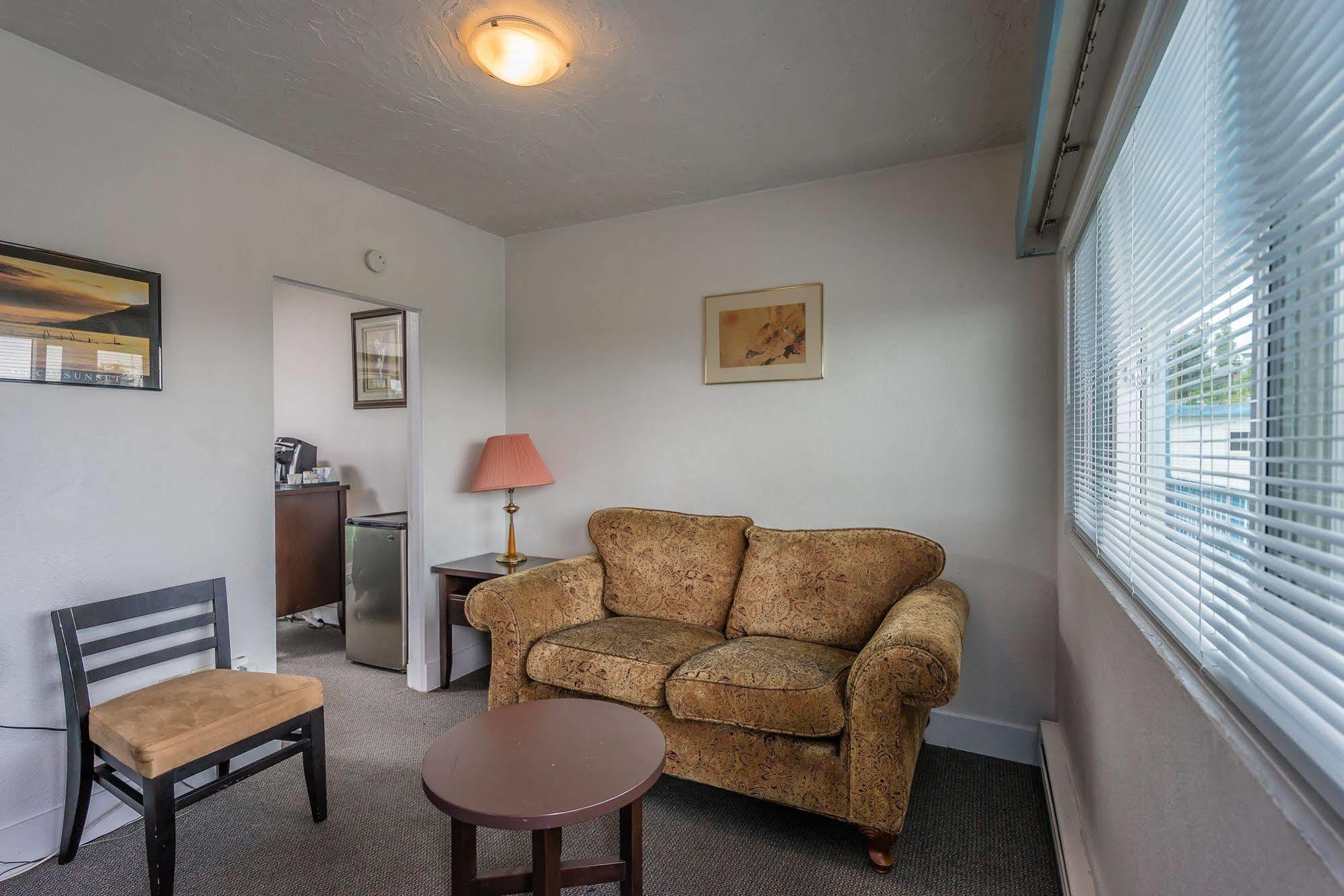 Castaway Motel Nanaimo Ngoại thất bức ảnh